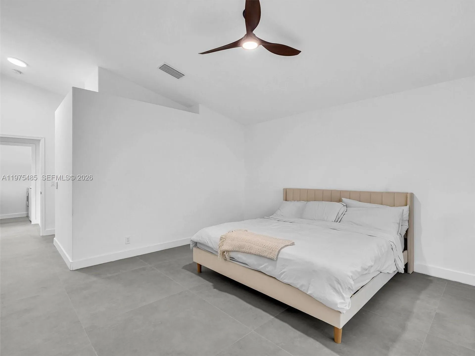 4962 SW 32nd Way Hollywood FL 33312