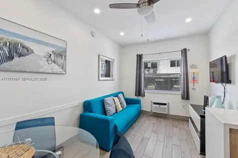 335 Ocean Drive Miami Beach FL 33139