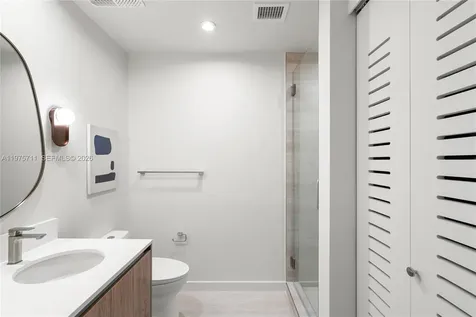 1611 SW 2nd Avenue Miami FL 33129