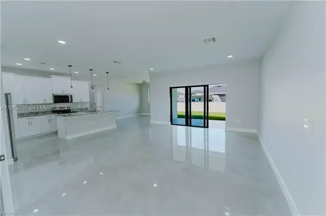 4705 Diane Avenue Lehigh Acres FL 33976