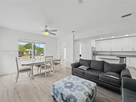 836 NW 33rd Avenue Miami FL 33125