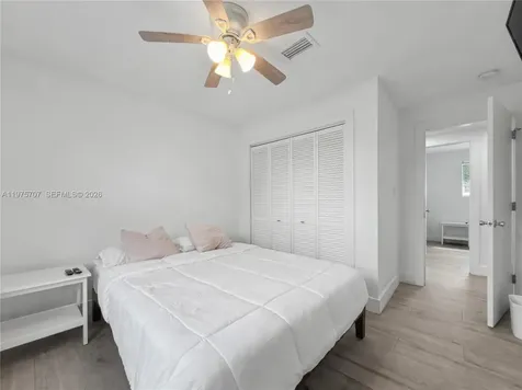 836 NW 33rd Avenue Miami FL 33125