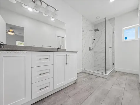 836 NW 33rd Avenue Miami FL 33125
