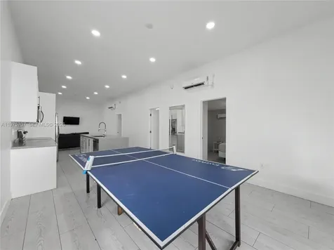 836 NW 33rd Avenue Miami FL 33125
