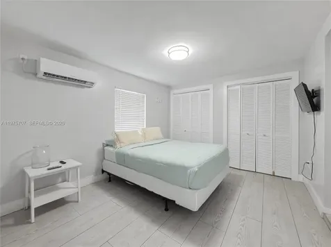 836 NW 33rd Avenue Miami FL 33125
