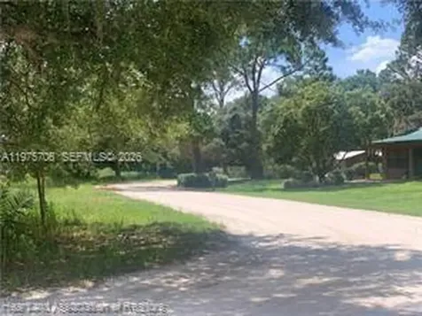 2326 W Barben Road Avon Park FL 33825