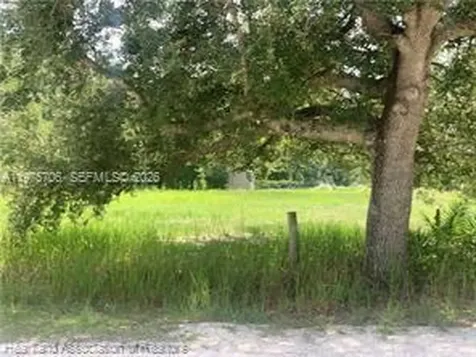 2326 W Barben Road Avon Park FL 33825