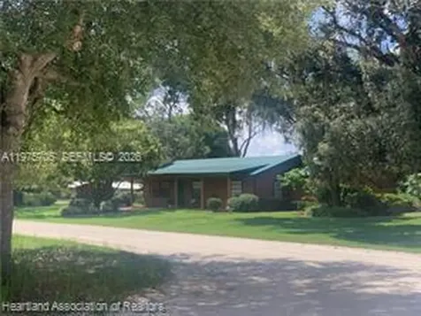 2326 W Barben Road Avon Park FL 33825