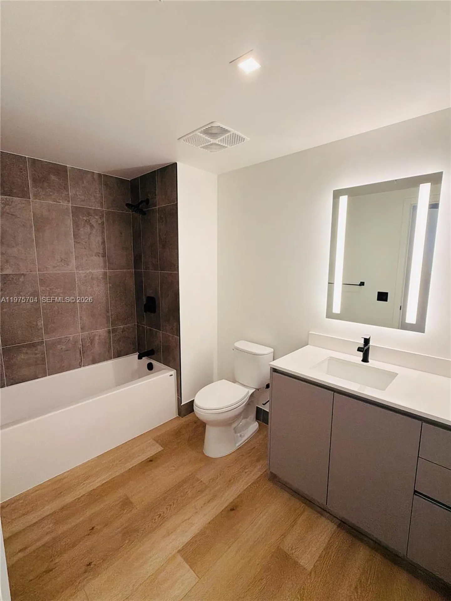 307 SW 5th Street Fort Lauderdale FL 33315