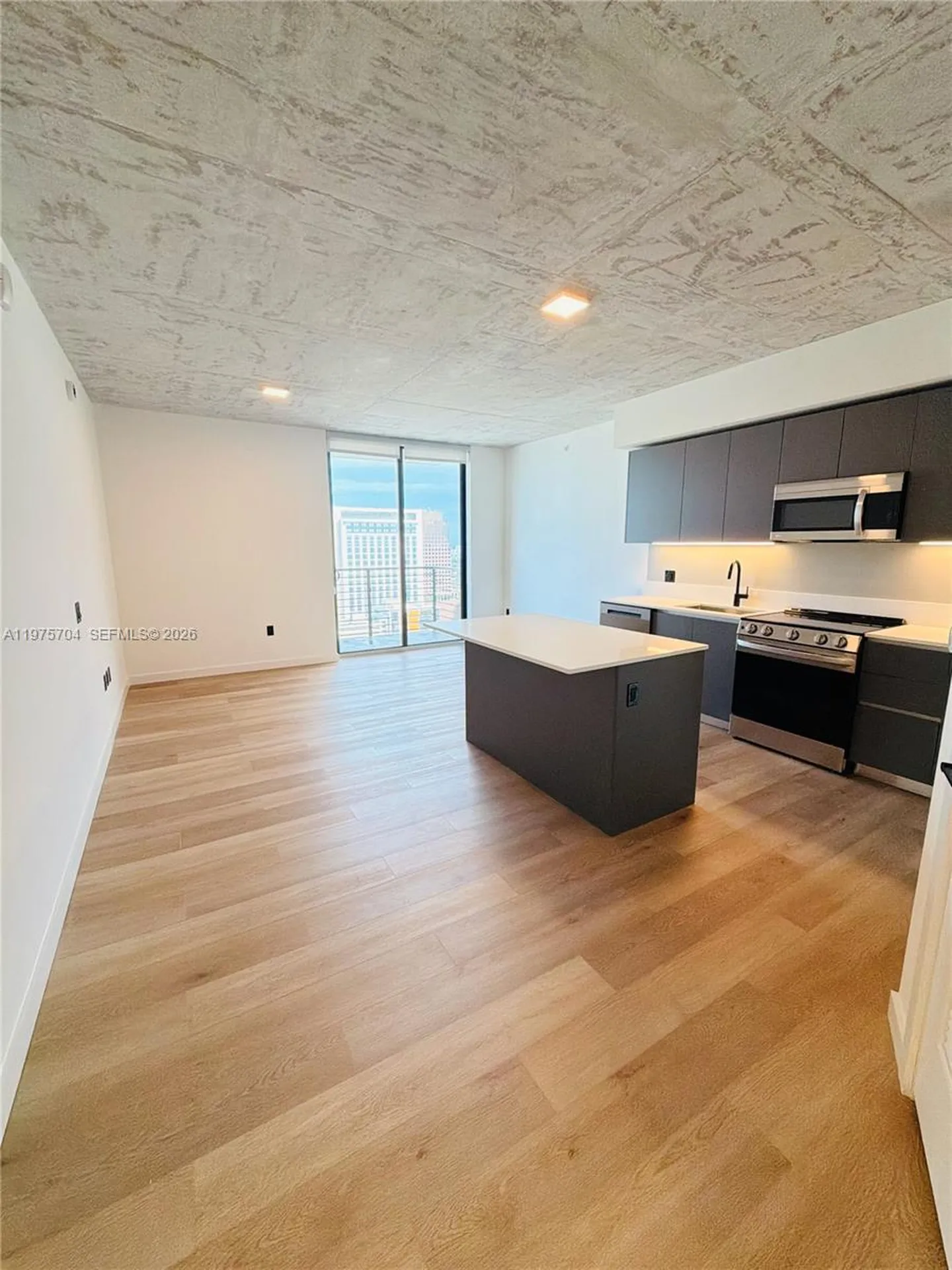 307 SW 5th Street Fort Lauderdale FL 33315