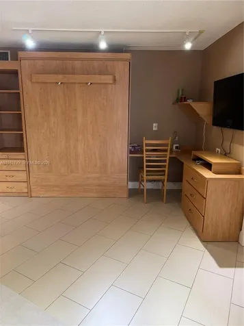 2940 N Course Drive Pompano Beach FL 33069