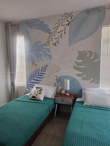 801 8th Street Miami Beach FL 33139