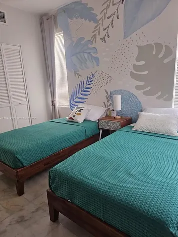 801 8th Street Miami Beach FL 33139