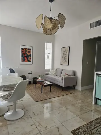 801 8th Street Miami Beach FL 33139