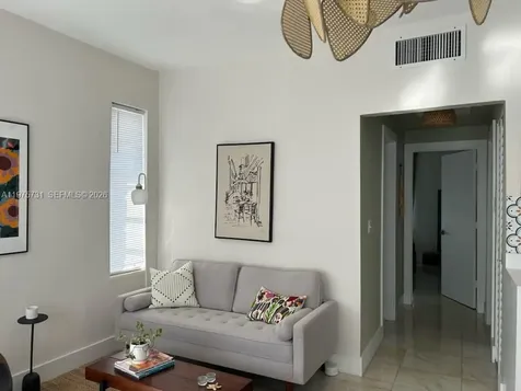801 8th Street Miami Beach FL 33139