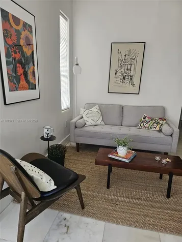 801 8th Street Miami Beach FL 33139