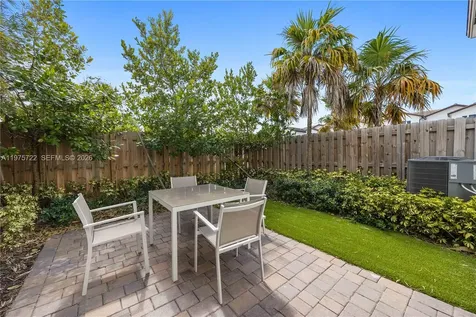 13074 SW 233rd Terrace Homestead FL 33032