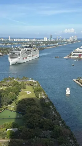 900 Biscayne Boulevard Miami FL 33132