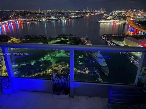 900 Biscayne Boulevard Miami FL 33132
