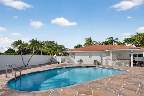 6708 N Pine Island Road Tamarac FL 33321