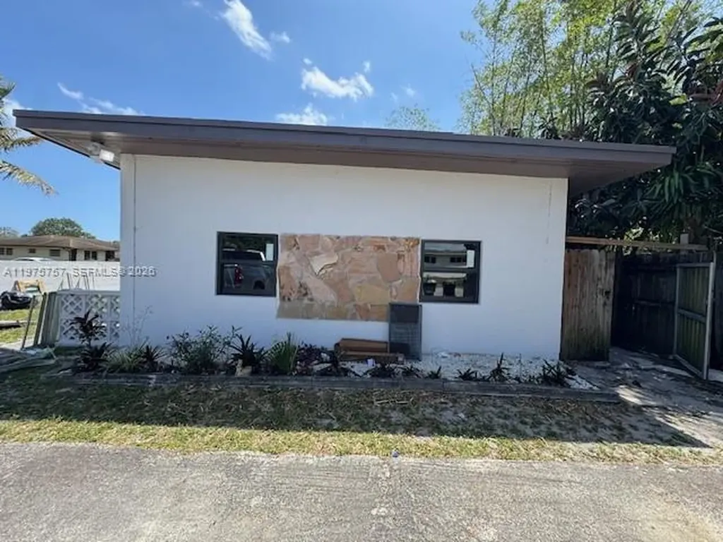 2784 SW 14th Street Fort Lauderdale FL 33312