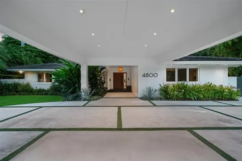 4800 Bay Point Road Miami FL 33137
