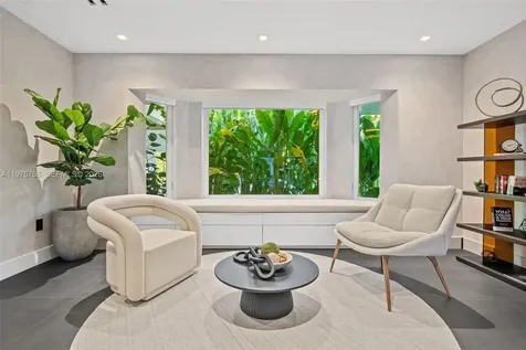 4800 Bay Point Road Miami FL 33137