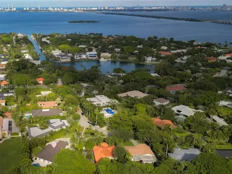 4800 Bay Point Road Miami FL 33137
