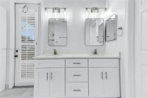 12109 NW 52nd Court Coral Springs FL 33076