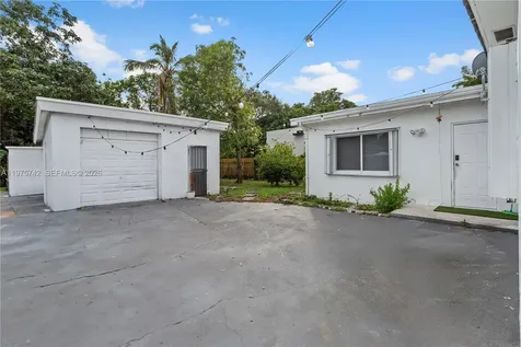400 NW 47th Street Miami FL 33127