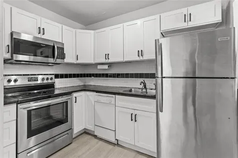 400 NW 47th Street Miami FL 33127