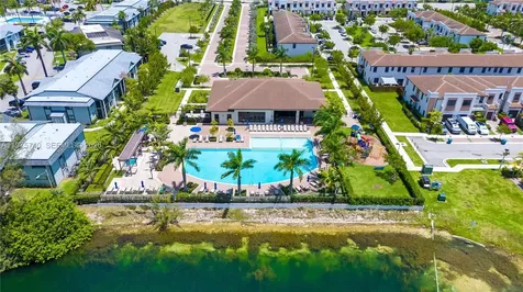 21018 NE 8th Avenue Miami FL 33179
