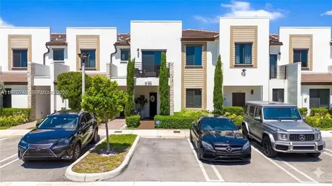 21018 NE 8th Avenue Miami FL 33179