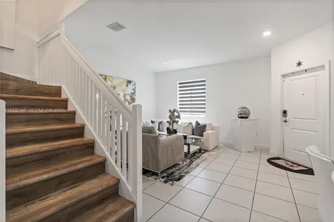 21018 NE 8th Avenue Miami FL 33179