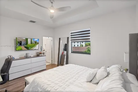 21018 NE 8th Avenue Miami FL 33179
