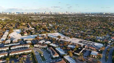 21018 NE 8th Avenue Miami FL 33179