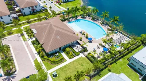 21018 NE 8th Avenue Miami FL 33179