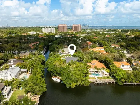 7150 W Lago Drive Coral Gables FL 33143