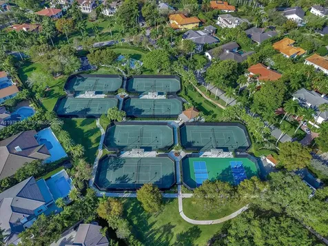 7150 W Lago Drive Coral Gables FL 33143