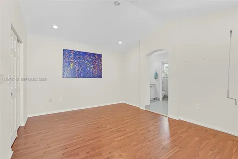 1425 Weeping Willow Way Hollywood FL 33019