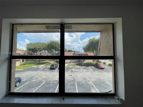14915 SW 104th Street Miami FL 33196