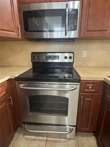 14915 SW 104th Street Miami FL 33196