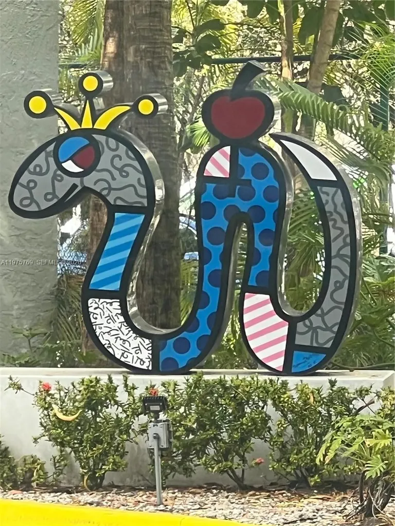 850 N Miami Avenue Miami FL 33136