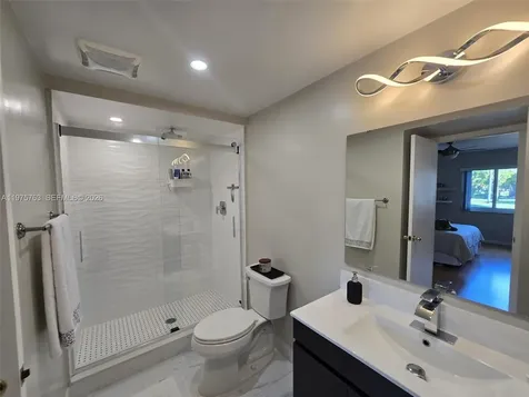 140 Lakeview Drive Weston FL 33326