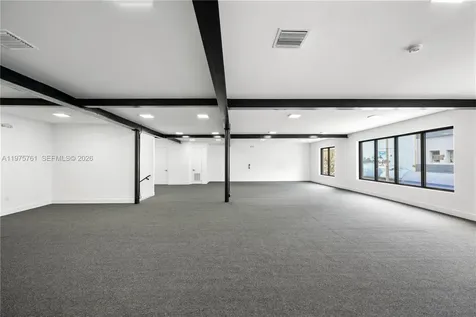 129 N Miami Avenue Miami FL 33128