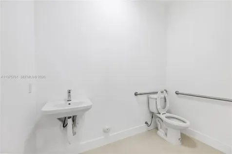 129 N Miami Avenue Miami FL 33128