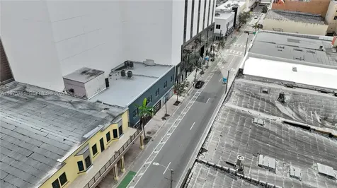129 N Miami Avenue Miami FL 33128