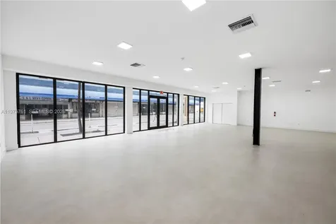 129 N Miami Avenue Miami FL 33128
