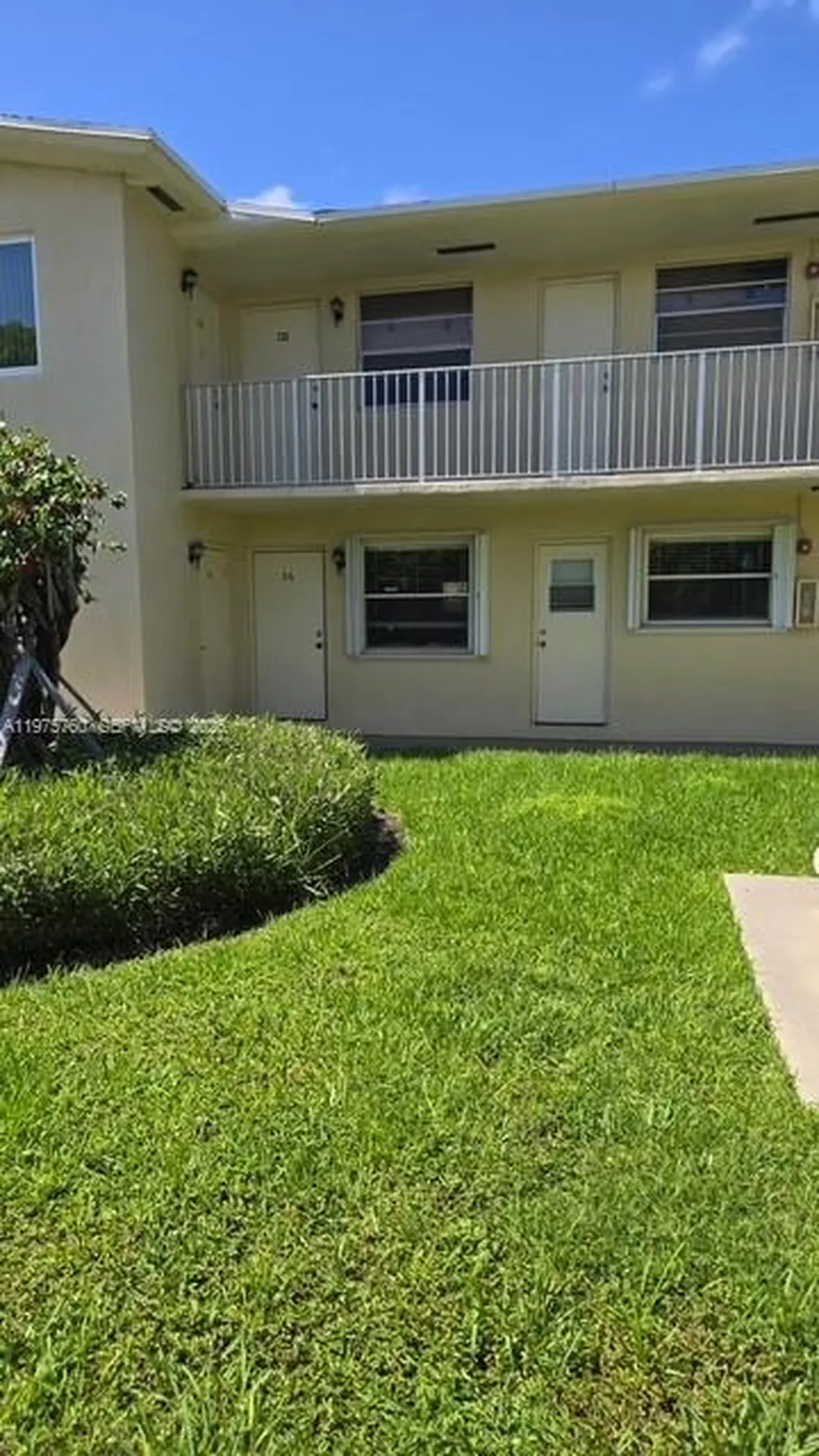 1301 N 12th Court Hollywood FL 33019