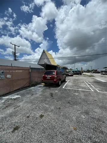 Miami FL 33165